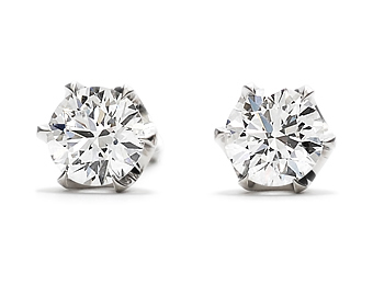 一粒ダイヤモンドピアス model 1