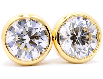 一粒ダイヤモンドピアス model 4